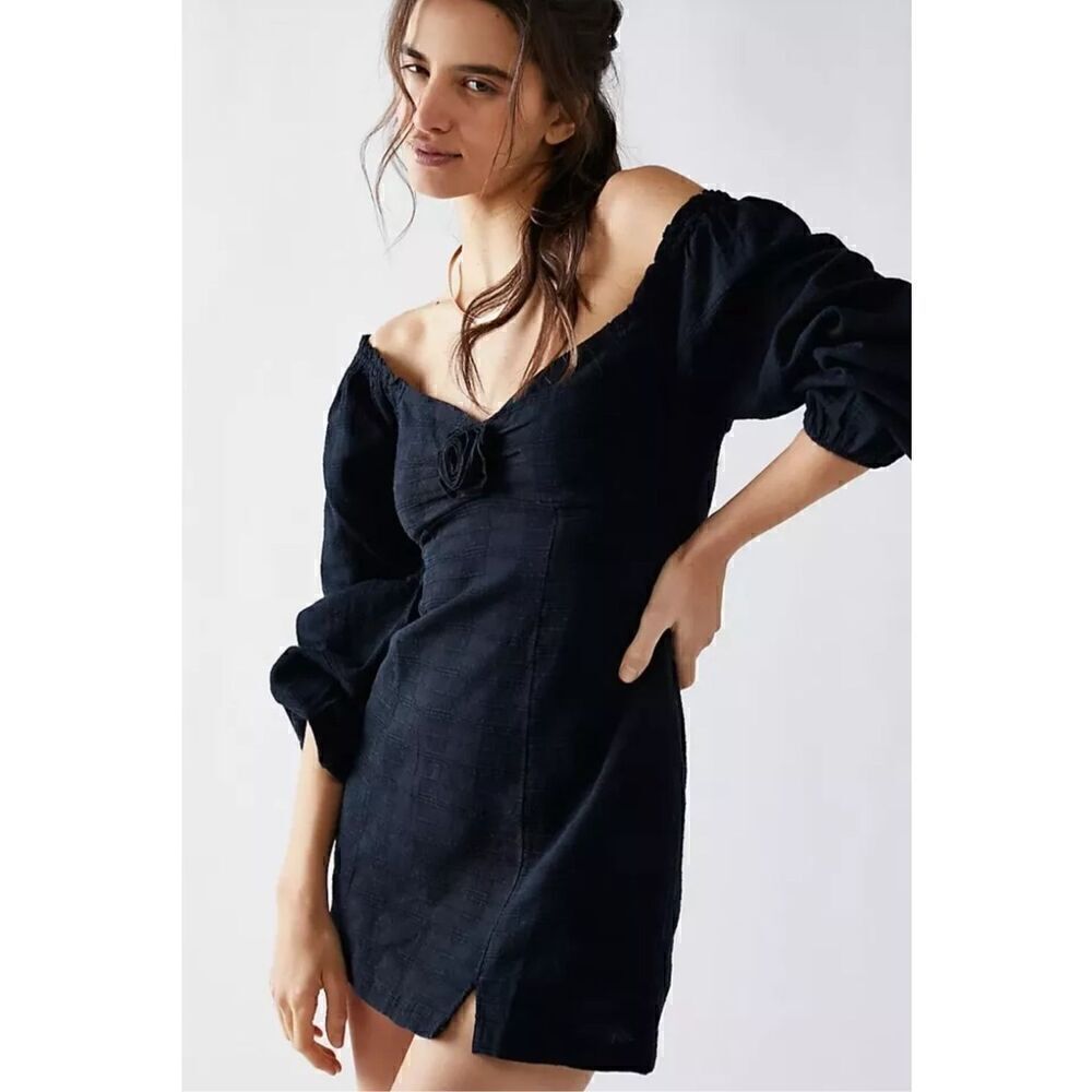 Free People Black Put A Rose On It Mini Dress Size Small